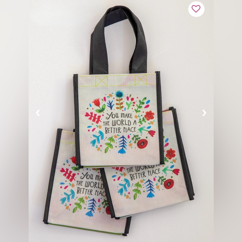 Natural Life gift bags